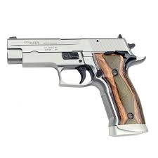 SIG SAUER P226 X-FIVE SHORT&SMART