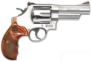 S&W Model 629 Deluxe