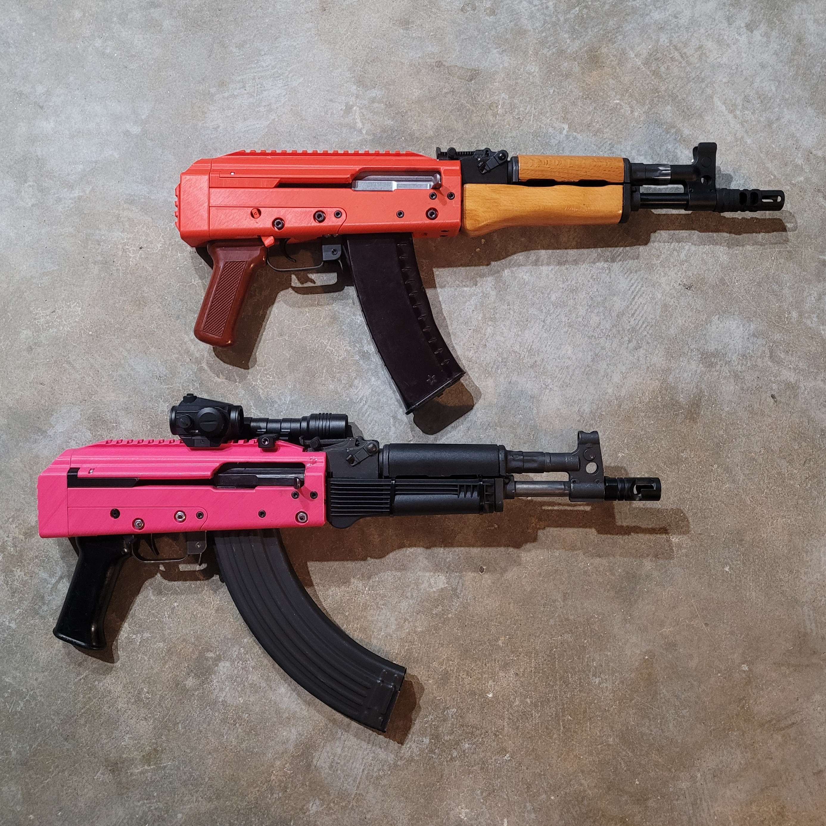 Light Machine Gun + L.M.G  